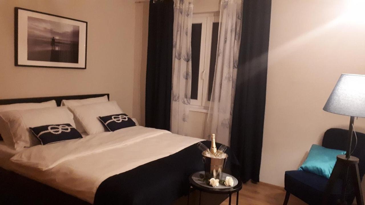 New City Center Design Apartment Poreč Kültér fotó